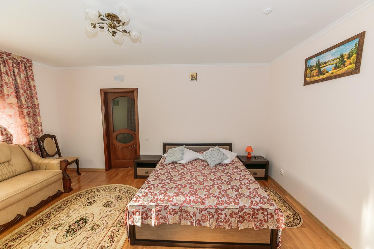 Apartments Sonce Truskavets Exterior foto
