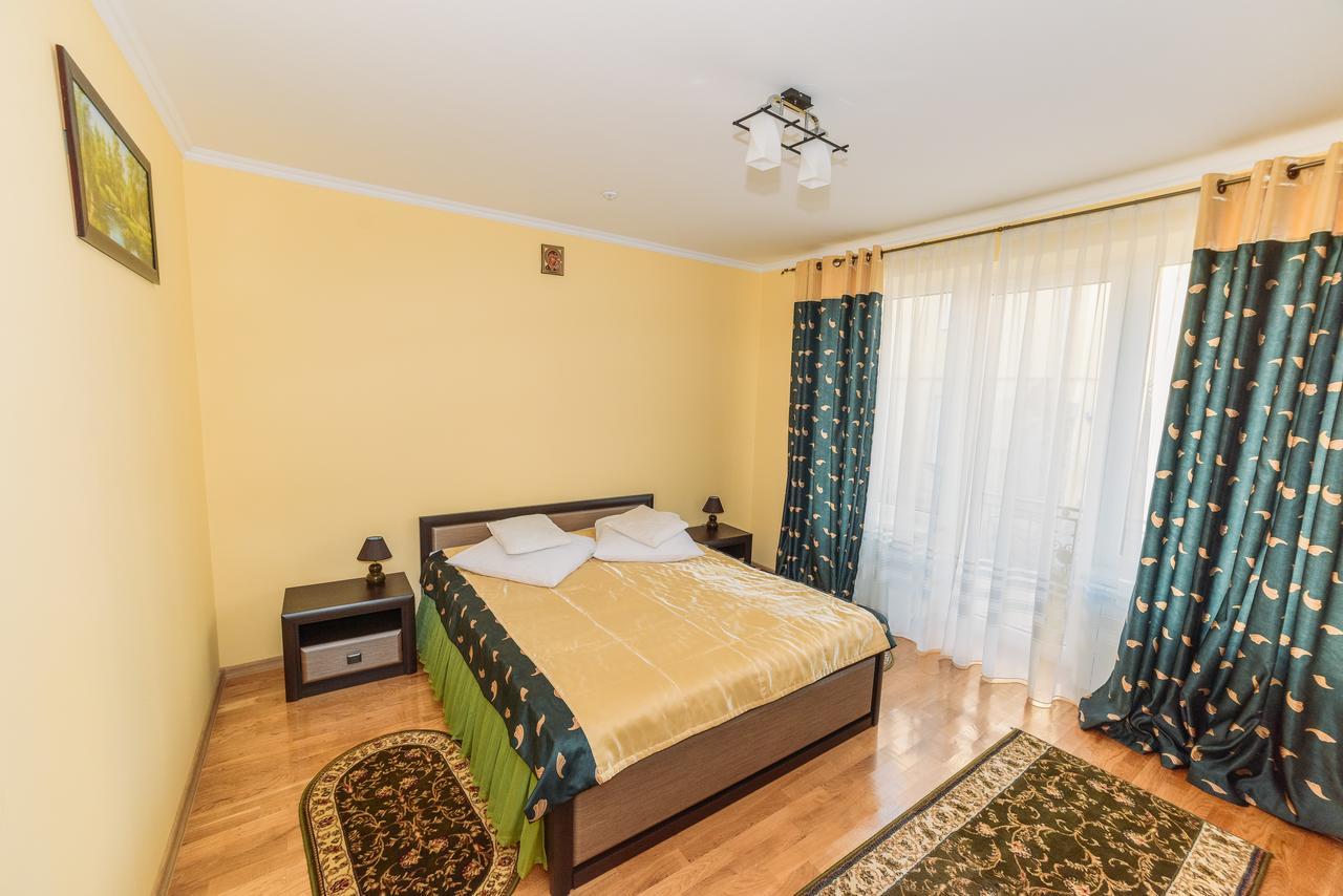 Apartments Sonce Truskavets Exterior foto