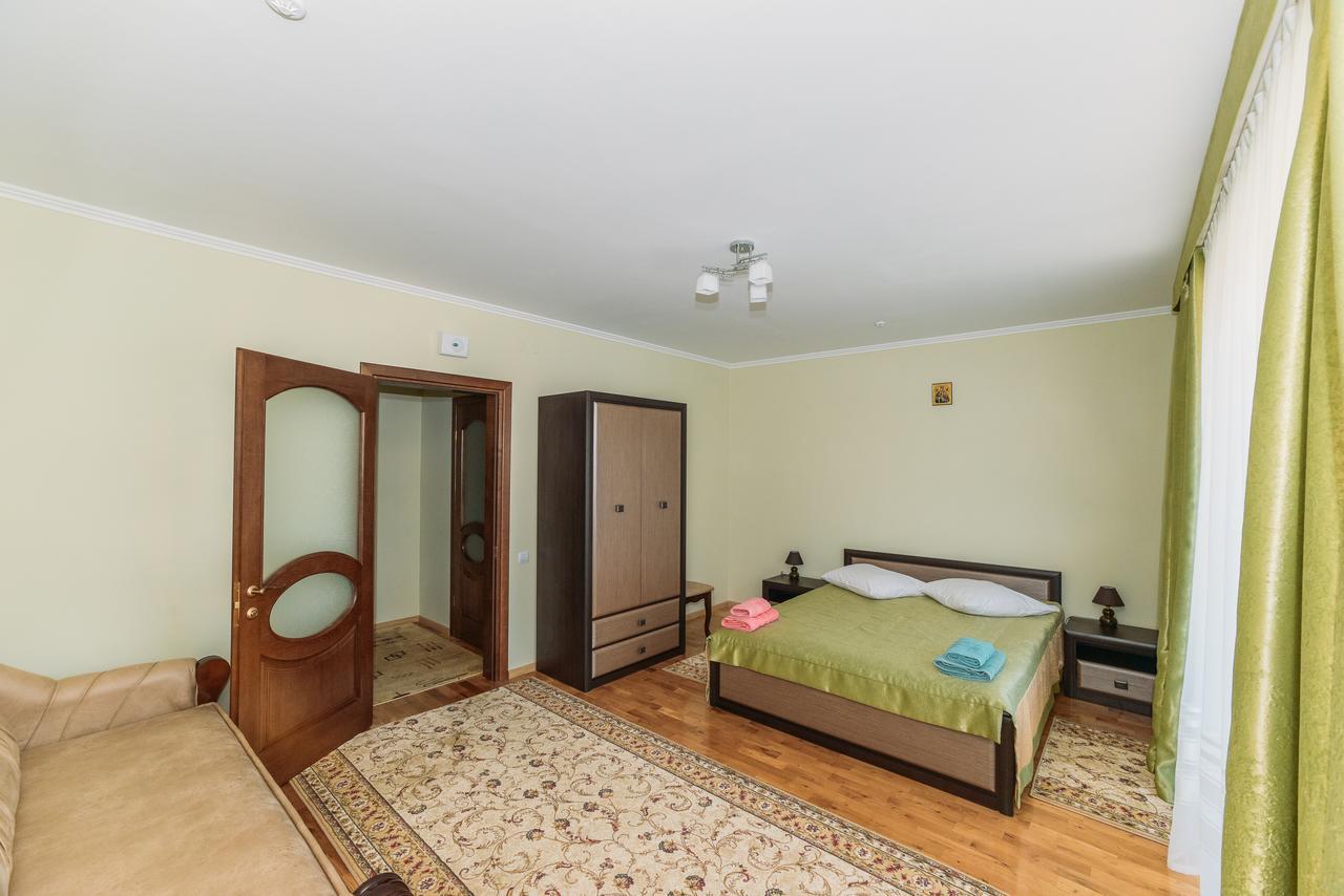 Apartments Sonce Truskavets Exterior foto