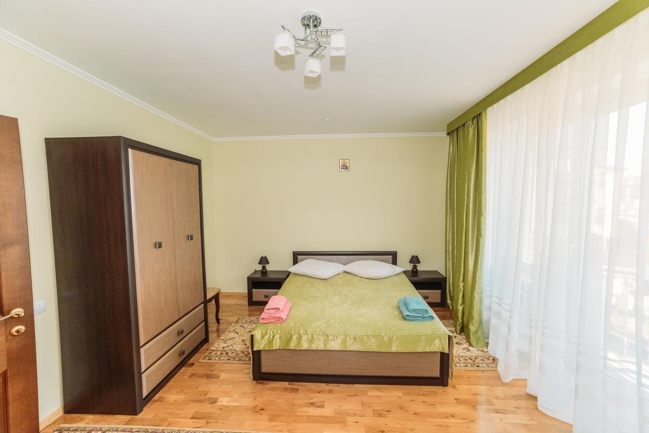 Apartments Sonce Truskavets Exterior foto